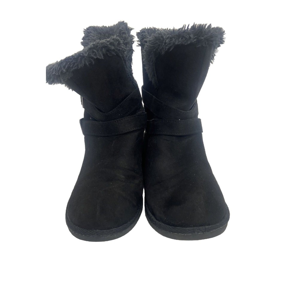 Airwalk Women's Black Faux Suede & Fur Nia Cozy Buckle Accent Boots Size 8